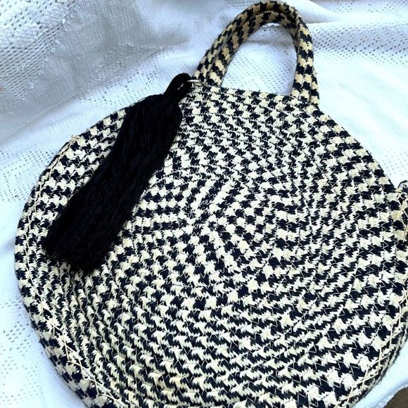 VINTAGE LA REGALE WOVEN COTTON HANDBAG - Picture 1 of 13
